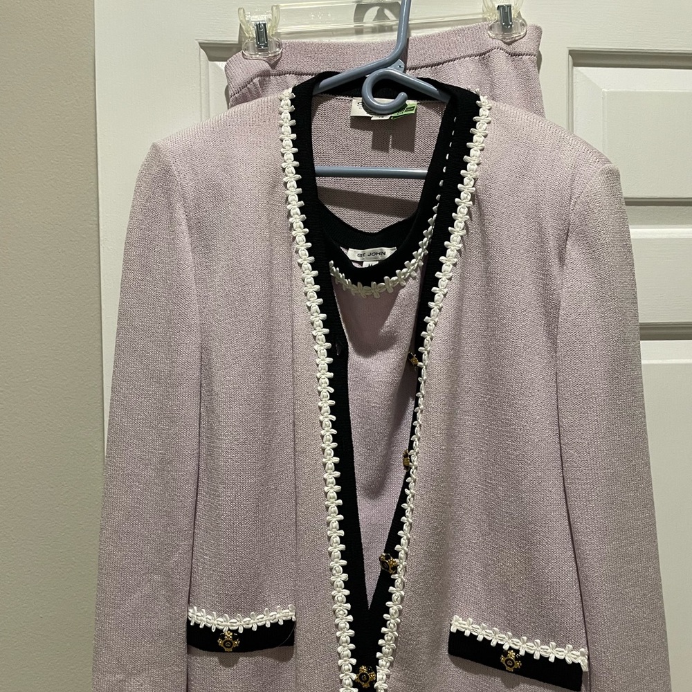 St. John’s 3 piece women’s suit
